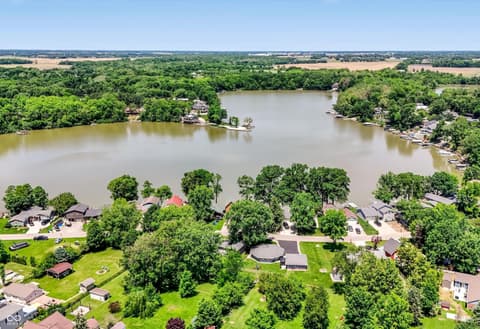 Photo of 169 Bayview Drive, Cicero, IN