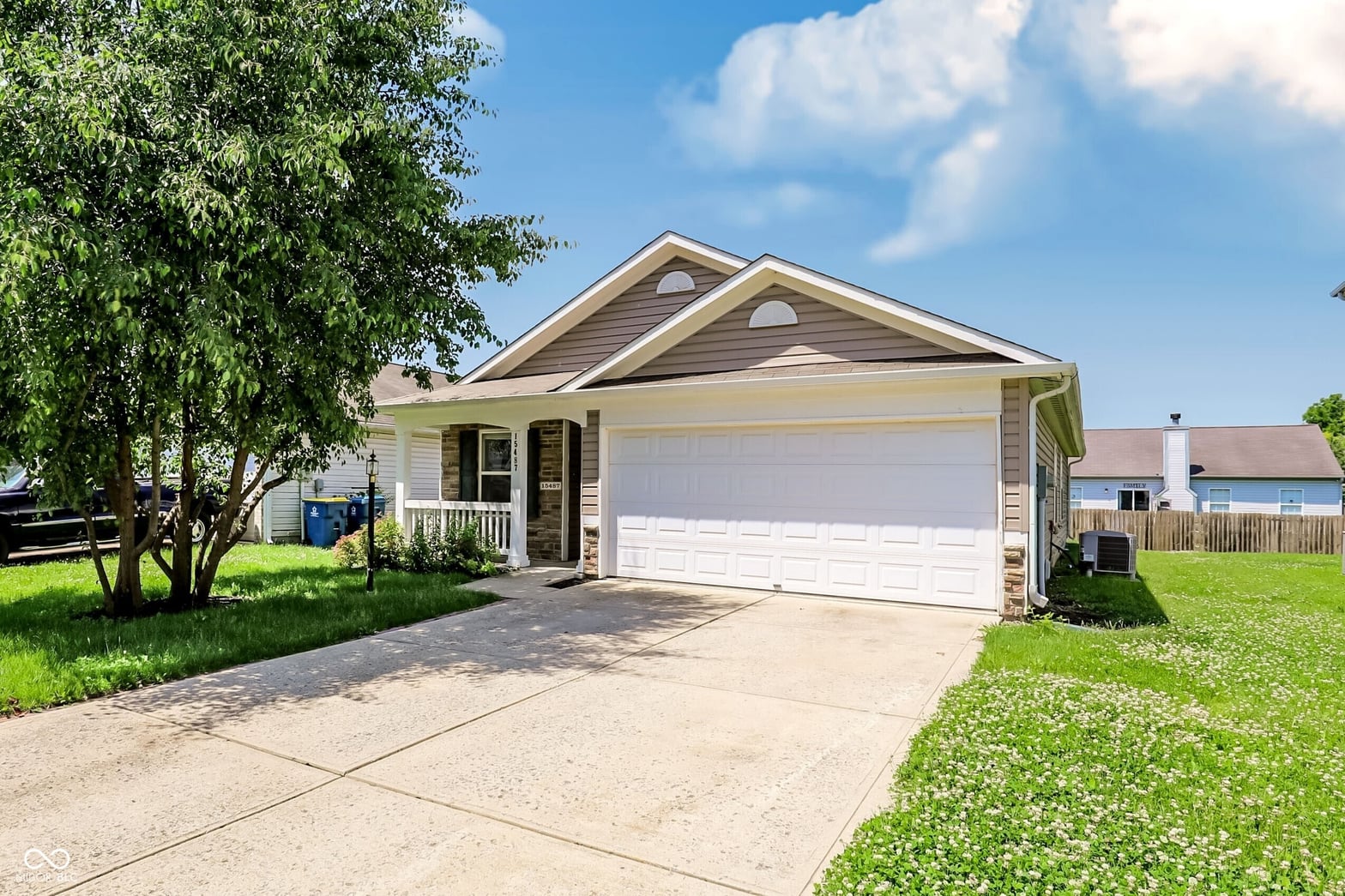 Front exterior at 15487 Dry Creek Road, Noblesville, IN