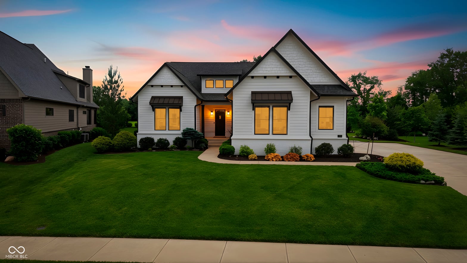 Photo of 429 Chatham Hills Boulevard, Westfield, IN
