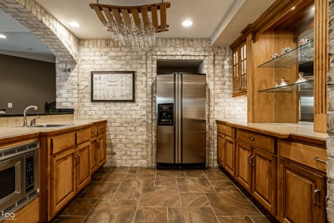 Photo of 10761 English Oaks Drive, Carmel, IN