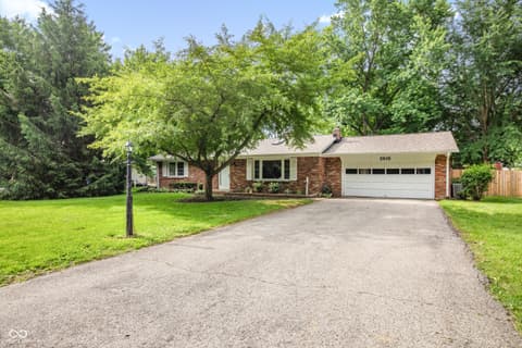 2515 E 99th Street