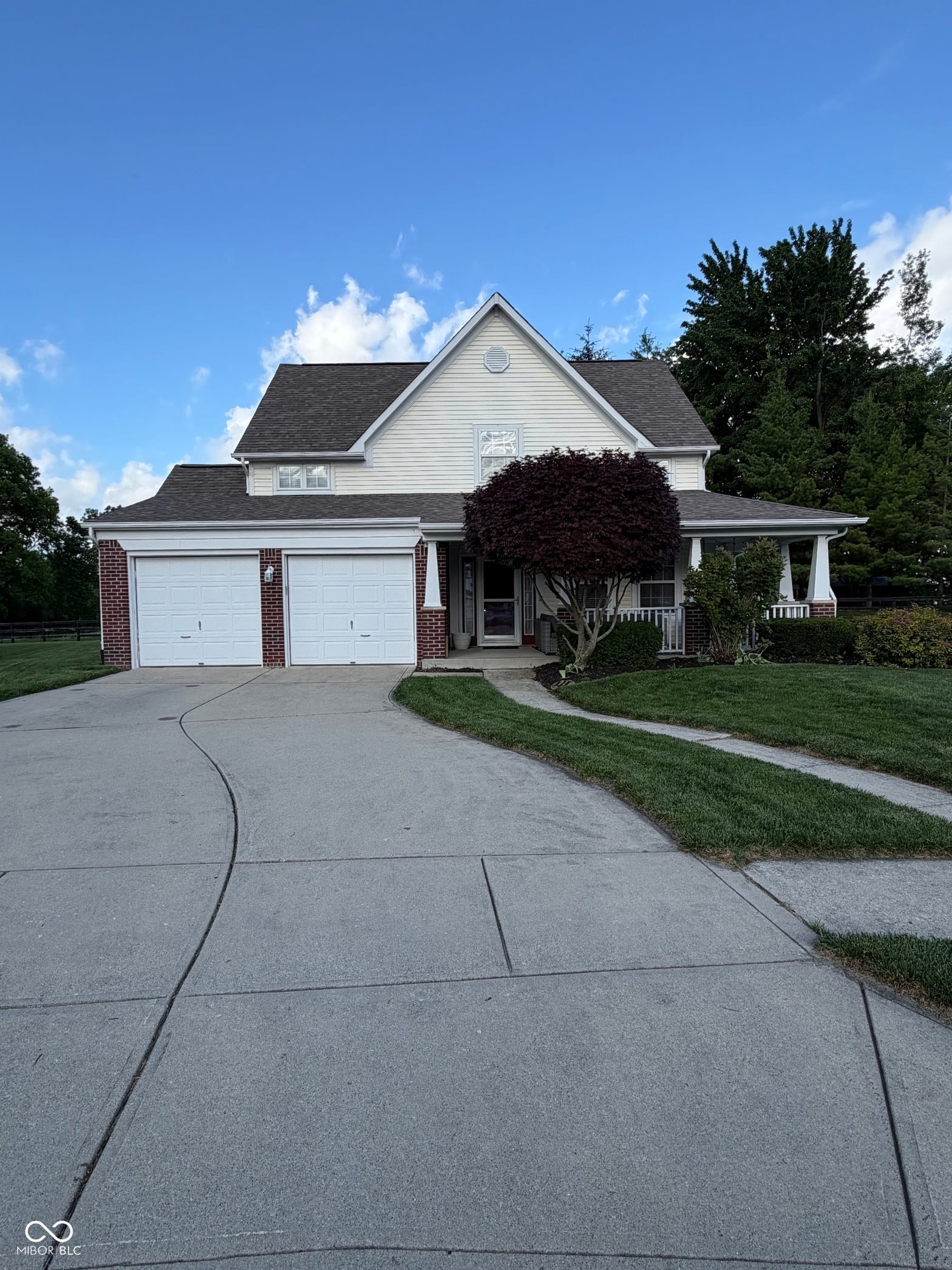 Photo of 17870 Village Center Drive, Noblesville, IN