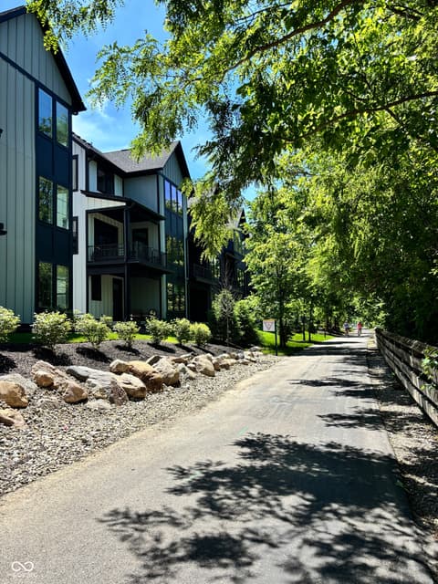Photo of 160 Midland Trace Loop, Westfield, IN