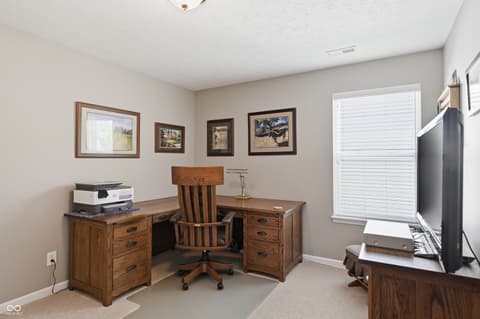 Photo of 563 Flint Boulevard, Fortville, IN