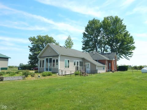 Photo of 7518 N County Road 75 E, Lizton, IN