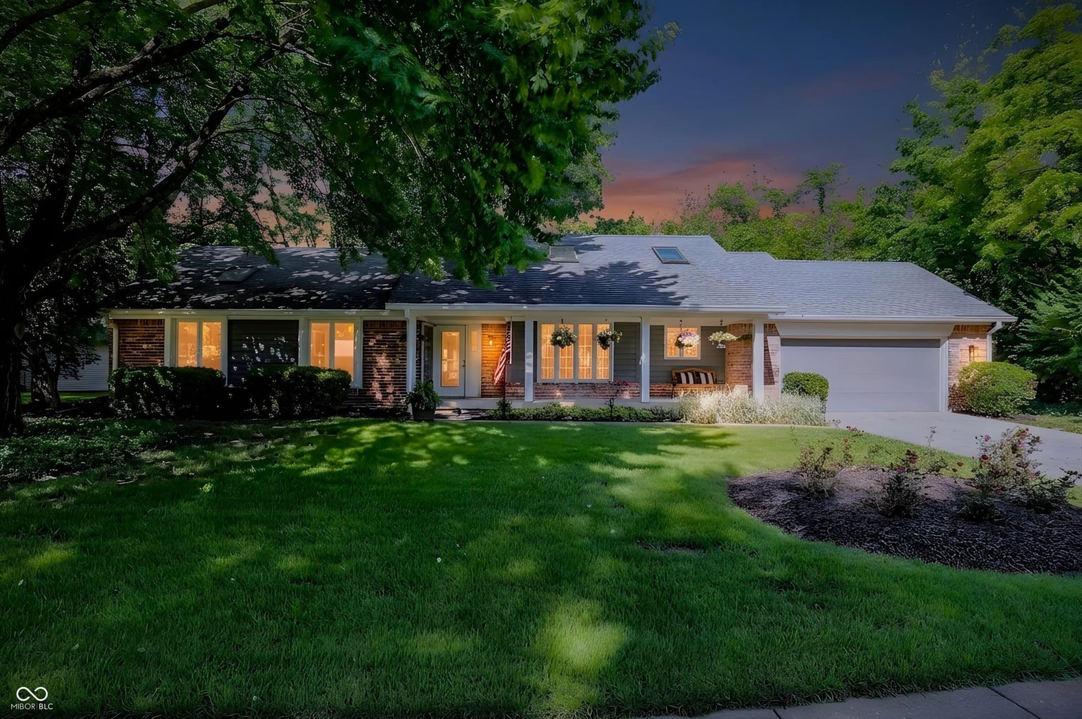 Photo of 8732 Green Branch Lane, Indianapolis, IN