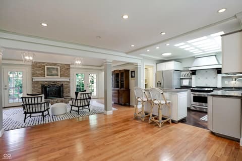 Photo of 8732 Green Branch Lane, Indianapolis, IN