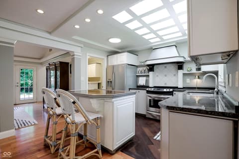 Photo of 8732 Green Branch Lane, Indianapolis, IN