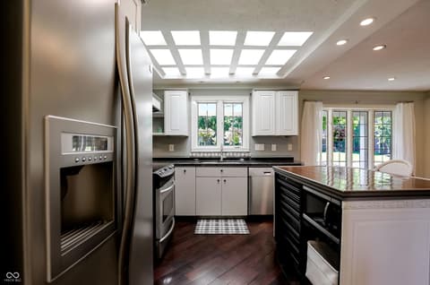 Photo of 8732 Green Branch Lane, Indianapolis, IN