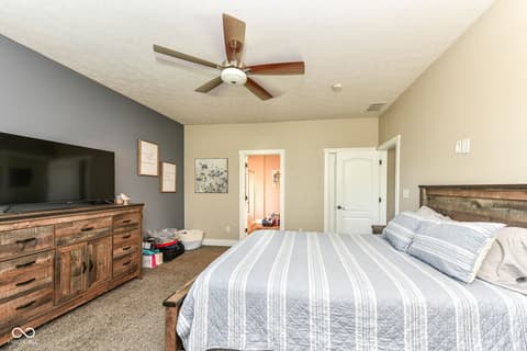 Photo of 15770 Chapel Park Drive E, Noblesville, IN