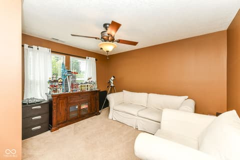 Photo of 15770 Chapel Park Drive E, Noblesville, IN