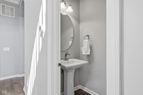Photo of 1698 Marshrose Drive, Westfield, IN