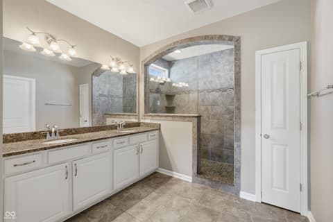 Photo of 1698 Marshrose Drive, Westfield, IN