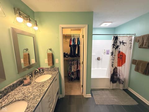 Photo of 13877 Wabash Drive, Fishers, IN