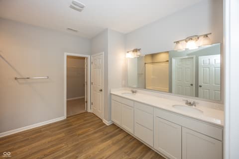 Photo of 147 Hovden Drive, Cicero, IN