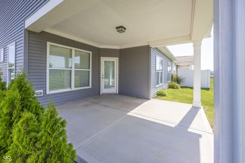Photo of 147 Hovden Drive, Cicero, IN