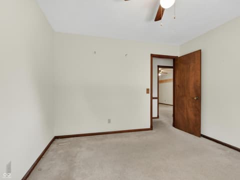 Photo of 8782 Surrey Drive, Pendleton, IN