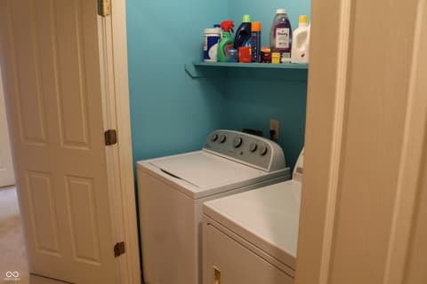 Laundry room at 616 Midnight Court, Indianapolis, IN
