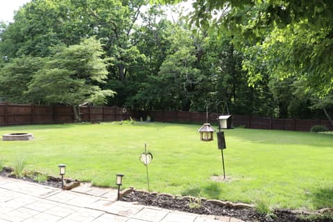 Yard at 616 Midnight Court, Indianapolis, IN