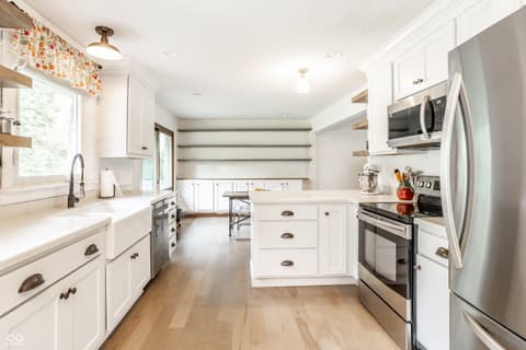Kitchen at 13850 Adios Pass, Carmel, IN