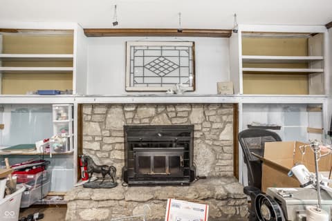 Living room at 13850 Adios Pass, Carmel, IN