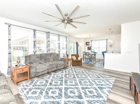 Photo of 5583 W Port Drive, McCordsville, IN