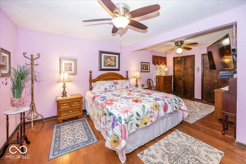 Primary bedroom at 11520 Timberlane Drive, Fishers, IN