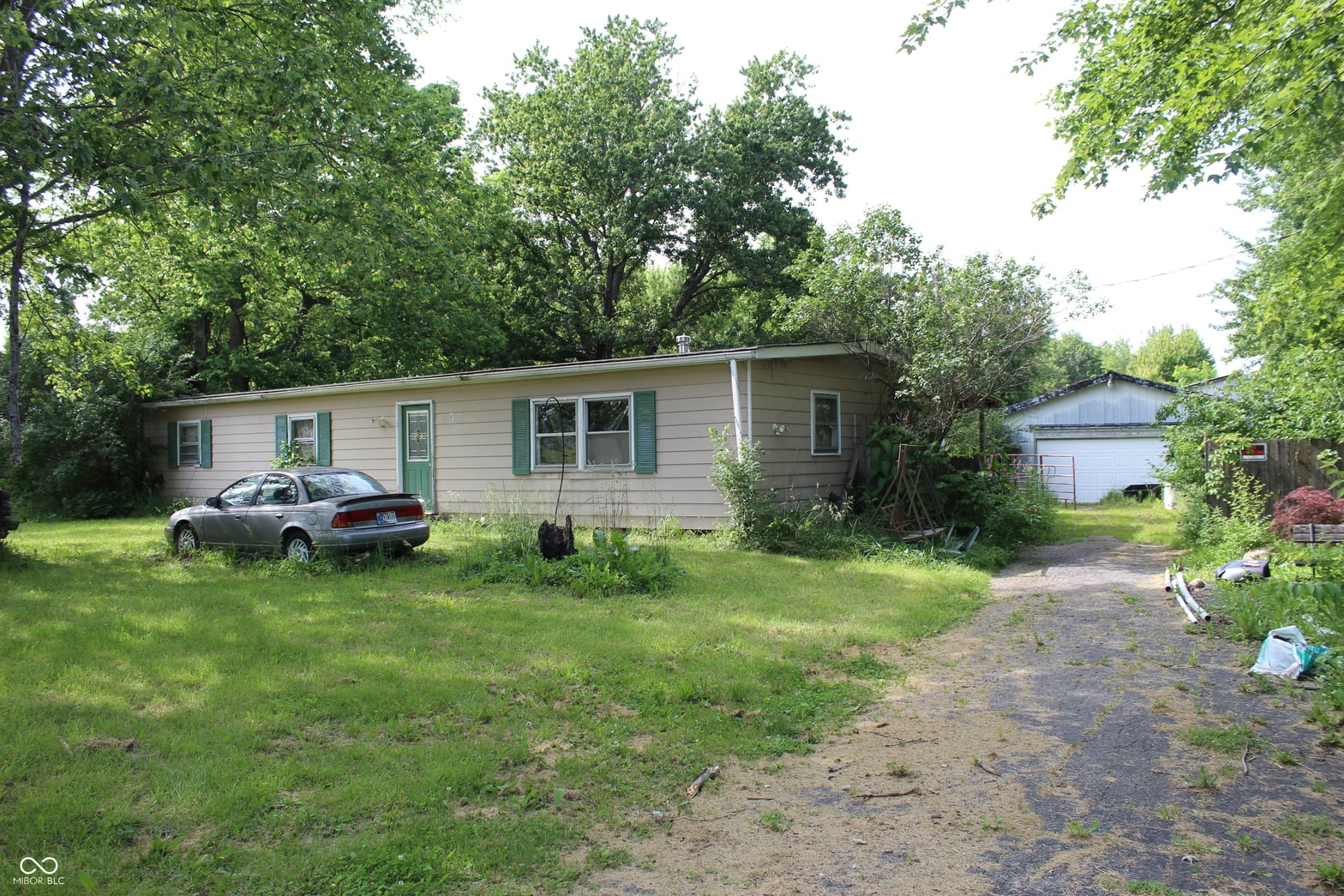 Photo of 430 W 1000 N, Fortville, IN