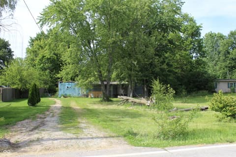 Photo of 430 W 1000 N, Fortville, IN