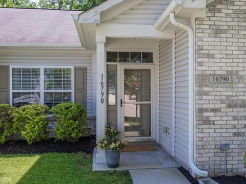 Photo of 16790 Maraschino Drive, Noblesville, IN