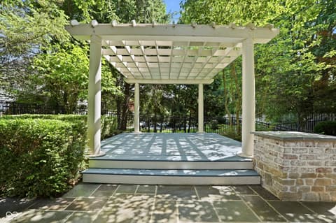 Photo of 10500 Bishop Circle, Carmel, IN