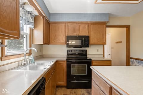 Photo of 725 Morse Landing Drive, Cicero, IN