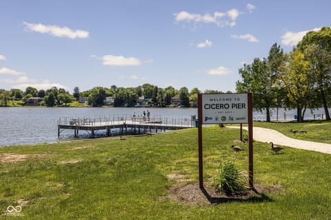 Photo of 725 Morse Landing Drive, Cicero, IN