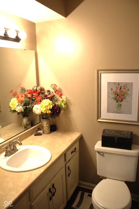 Bathroom at 603 Tulip Court, Noblesville, IN