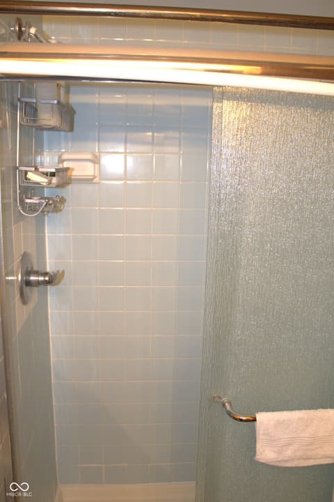 Bathroom at 603 Tulip Court, Noblesville, IN