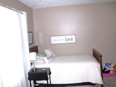 Bedroom at 603 Tulip Court, Noblesville, IN