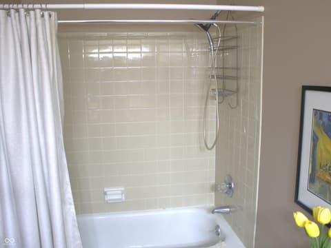 Bathroom at 603 Tulip Court, Noblesville, IN