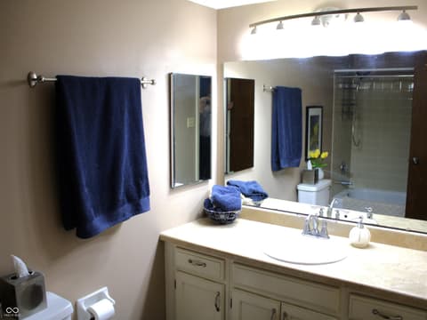 Bathroom at 603 Tulip Court, Noblesville, IN