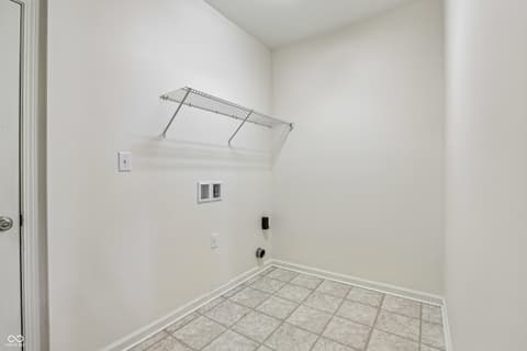 Laundry room at 12447 Wolverton Way, Fishers, IN