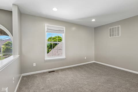 Loft — 12447 Wolverton Way, Fishers, IN