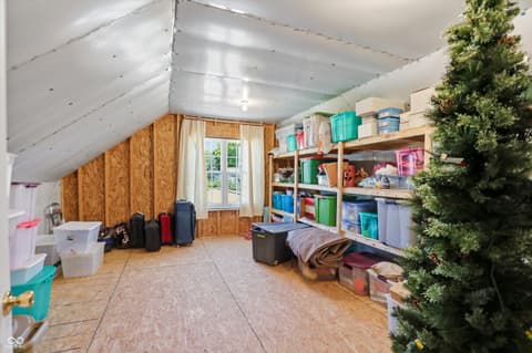 Photo of 810 W Pine Street, Zionsville, IN