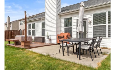 Photo of 15206 High Timber Lane, Noblesville, IN