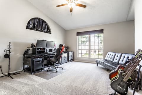 Photo of 8688 Buffett Parkway, Fishers, IN