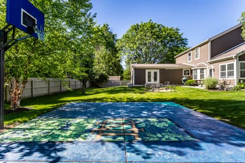 Photo of 8688 Buffett Parkway, Fishers, IN