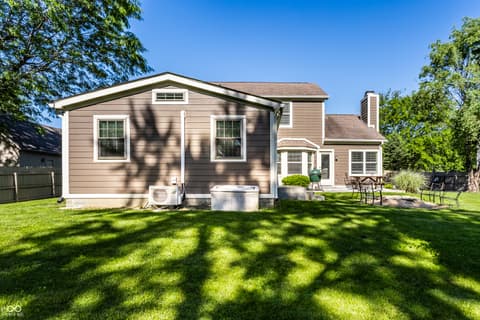 Photo of 8688 Buffett Parkway, Fishers, IN