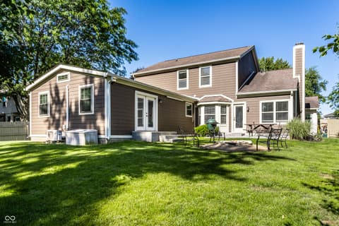Photo of 8688 Buffett Parkway, Fishers, IN