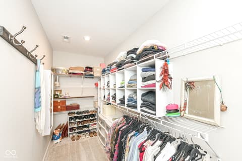 Walk In Closets — 927 Tuxedo Drive, Westfield, IN