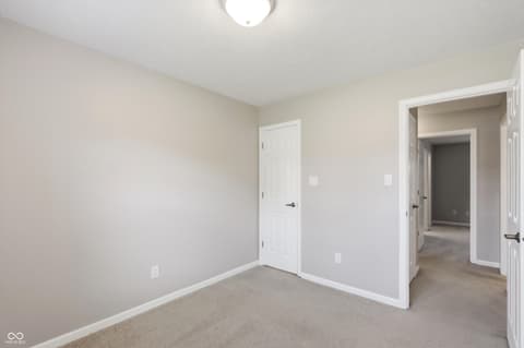 Photo of 546 E Pine Ridge Drive, Westfield, IN