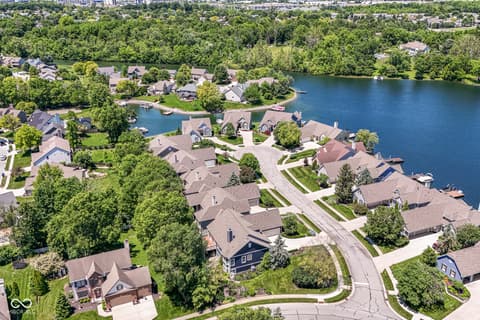 Aerial view at 10655 Sunset Point Lane, Fishers, IN