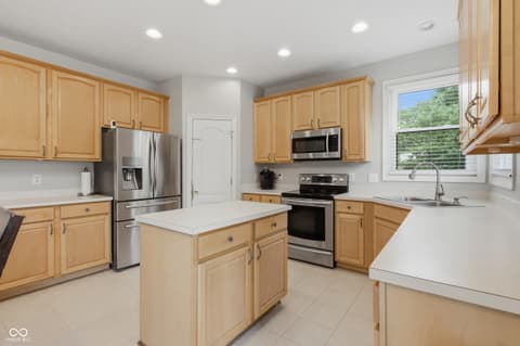 Photo of 14703 Newport Drive, Westfield, IN
